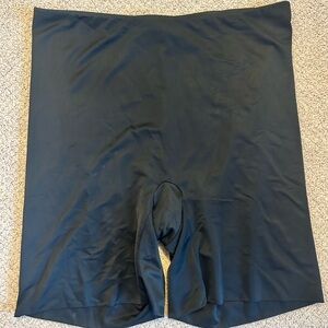 3X Black Spanx Shapewear Shorts